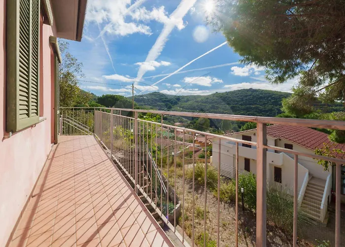 Mirella Un Panorama Sull'innamorata - Goelba Каполивери